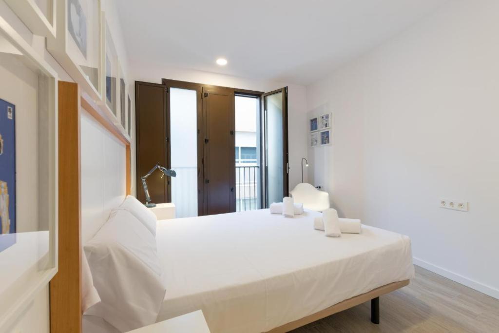 Apartamentos Mercado Central บาเลนเซีย ภายนอก รูปภาพ