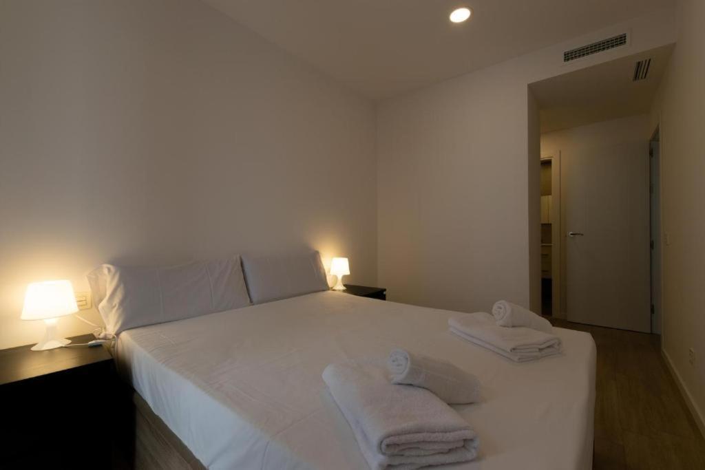 Apartamentos Mercado Central บาเลนเซีย ภายนอก รูปภาพ